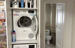 Apartament semidecomandat cu 3 camere, 60 mp, garaj, zona Porii