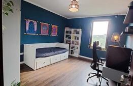 Casă pe un singur nivel, 120 mp, încălzire în pardoseală, curte, zona Dezmir