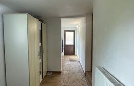Oportunitate! Casa renovabila/demolabila cateva minute de Rivus Mall, 330 teren