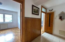 Apartament 4 camere, 100 mp, 2 parcări + 2 boxe, etaj 1, zona Noua - Brașov