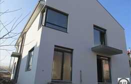 Vanzare duplex, 105 mp utili, 300 mp teren, zona rezidentiala de case si vile