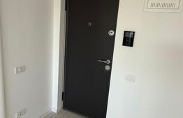 Apartament 2 camere + balcon, zona Tractorul