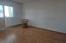 Apartament 2 camere, etaj 4, zona centrală, Făgăraș – nemobilat, de renovat