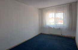 Apartament 2 camere, etaj 4, zona centrală, Făgăraș – nemobilat, de renovat