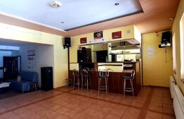 Magazin sătesc cu terasă, centrul satului Feldioara– priveliște Munții Făgăraș