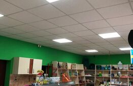 Magazin sătesc cu terasă, centrul satului Feldioara– priveliște Munții Făgăraș