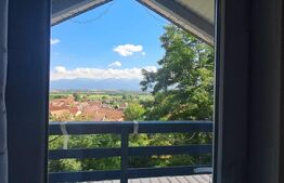 Casă inteligentă, cu influențe scandinave – priveliște panoramică Munții Făgăraș