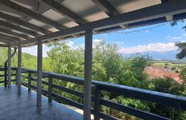 Casă inteligentă, cu influențe scandinave – priveliște panoramică Munții Făgăraș