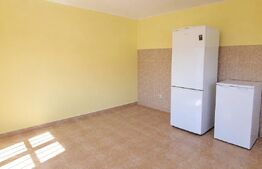 Pensiune + casă pe 5.500 mp, la poalele Munților Făgăraș – Gura-Vaii, Recea