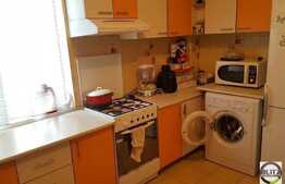 Duplex de vanzare, 200 mp utili, teren 300 mp, zona linsitita de case