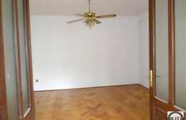 Vanzare casa, 300 mp, 2400 teren, front 13,5 ml, zona linistita