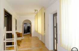 Vanzare casa, 300 mp, 2400 teren, front 13,5 ml, zona linistita