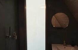 Cabana moderna A-Frame, jacuzzi, regim hotelier
