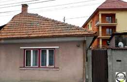 Casa demolabila in zona ideala pentru locuit din Zorilor, 300 mp teren