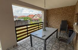 Casă modernă cu 4 dormitoare, 3 băi, locuință sau sediu firmă, Dezmir
