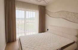 Apartament lux 2 camere, 45 mp, terasa 10 mp, etaj intermediar, garaj, Eroilor