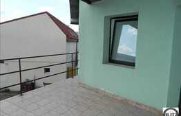 2 Case de vanzare impreuna, 200 mp cu teren de 750 mp, imobil nou 2007, Zorilor