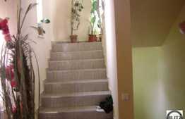 O Vila Superba Din Zorilor Potrivita Pentru Locuit Sau Sediu De Firma !