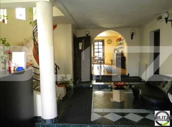 Casa de închiriat 11 camere Zorilor - 19960CI | BLITZ Cluj-Napoca | Poza4