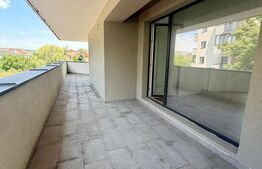 Apartament 3 camere, FINISAT, 88 mp, bloc nou cu CF, terasa, Intre Lacuri
