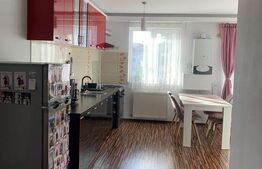 Apartament 3 camere, 59 mp, 2 balcoane, etaj intermediar, Florilor