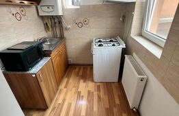Casă cu 2 camere, 80 mp, curte 120 mp, 3 parcări | Baciu