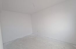 Casa cu toate utilitatiile, 4 camere, 2 bai, 470 m teren - Sanpetru Finalizata 