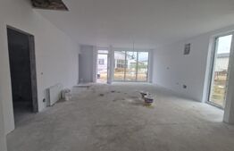 Casa cu toate utilitatiile, 4 camere, 2 bai, 470 m teren - Sanpetru Finalizata 
