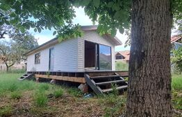 Teren 1300 mp, cu tiny house modernă, în Satul Grid — Țara Făgărașului