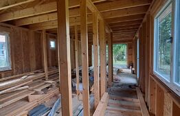 Teren 1300 mp, cu tiny house modernă, în Satul Grid — Țara Făgărașului