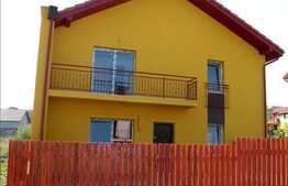 Casa tip duplex de vanzare la pret oportun