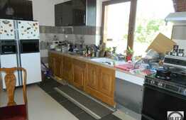 Casa individuala, recomandat sediu de firma: 2x135 mp, posibilitate open space!