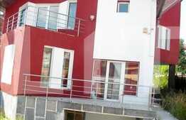 Casa la 3 minute de strada Observatorului !