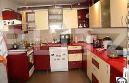 Casa execelenta cu 8 camere, pentru sediu de firma!Disponibil 1 aprilie!