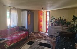 Casa locuibila 74 mp ,cu gradina de 1000mp, Cara