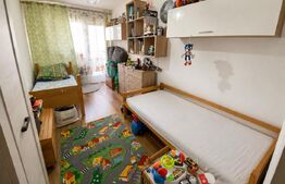 Apartament 2 camere, decomandat, 54 mp, 2 balcoane, Baciu, zona Regal