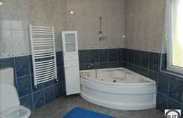 Casa individuala, 327 mp utili cu 600 teren, gradina cu pomi fructiferi!