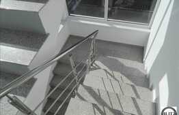 Inchiriere casa 450 mp P+2E cu 2 accese separate, expunere la 2 strazi, parcare
