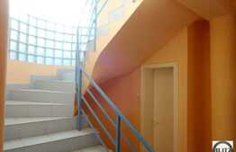 Vanzare casa 350 mp utili, teren 600 mp, front 12.5 ml, zona accesibila, A.C.!