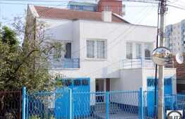 Vanzare casa 350 mp utili, teren 600 mp, front 12.5 ml, zona accesibila, A.C.!