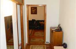 De vanzare apartament cu 2 camere, 52 mp in zona Interservisan