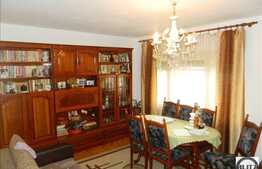 De vanzare apartament cu 2 camere, 52 mp in zona Interservisan