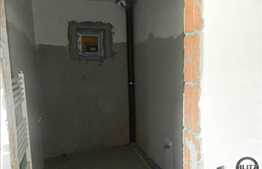 2 camere de vanzare, semifinisat 37 mp utili + 8 mp balcon! Zona Polus!