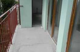 De vanzare 3 camere,  semifinisat, cu loc de parcare in CF! Zona Polus