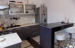 Casa 4 camere, 100 mp, terasa 15 mp, curte 90 mp, zona strazii Eugen Ionesco