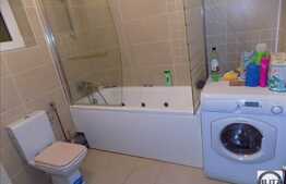 Casa 4 camere, 100 mp, terasa 15 mp, curte 90 mp, zona strazii Eugen Ionesco