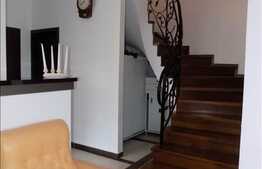 Casa 4 camere, 100 mp, terasa 15 mp, curte 90 mp, zona strazii Eugen Ionesco