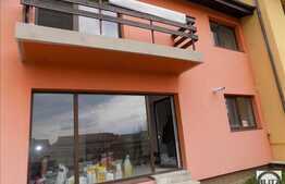 Triplex 126 mp, teren 300 mp, finisat complet, zona linistita!