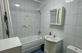 Apartament o cameră,  40 mp, decomandat, zona Porii