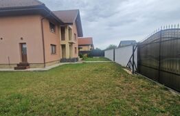 Casa P+1 , 4 camere, garaj,  beci, zona Tarlungeni -centrala pe gaz